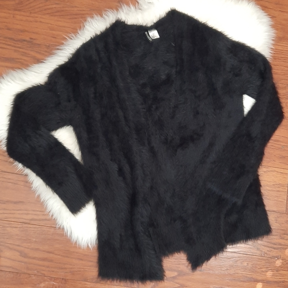 Divided Teddybear Cardigan